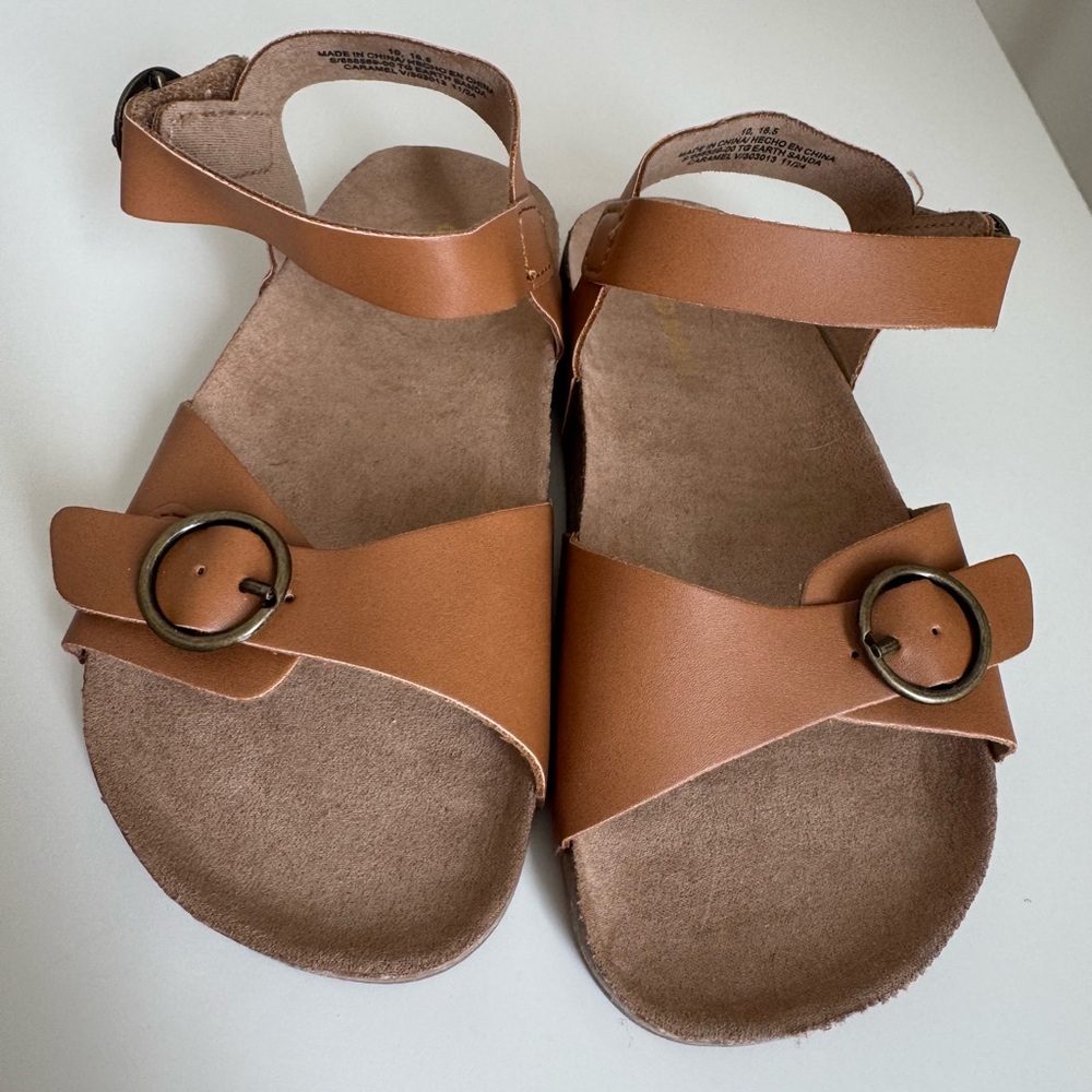 Old Navy Toddler Girls' Buckled Strap Faux-Leather Sandals